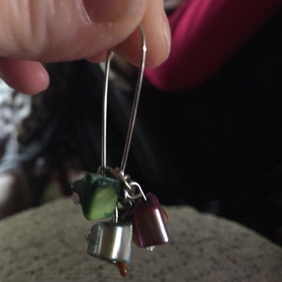 Earrings - Picture 4 of 4